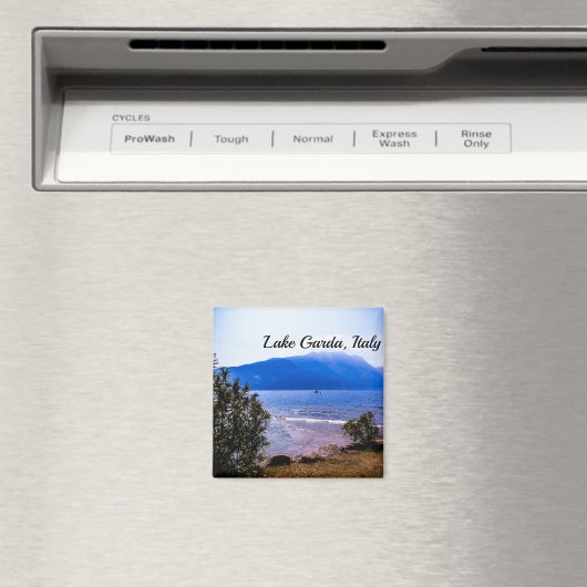 Foto van het prachtige strand van het meer van Gar Magneet (Insitu (Vaatwasser))