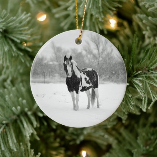 Foto van Horse Black en White Snow Keramisch Ornament (Boom)