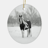 Foto van Horse Black en White Snow Keramisch Ornament (Links)