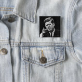 Foto van John F. Kennedy 3 Vierkante Button 5,1 Cm (In situ)