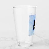 Foto van Lichtblauwe Bewolkte Hemel met Single Ini Glas (Rechts)