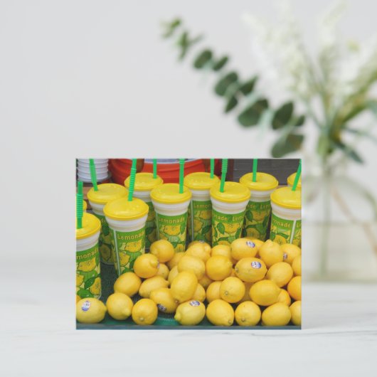 Foto van limonade stand-ups en Lemons-festival Briefkaart (Staand voorkant)