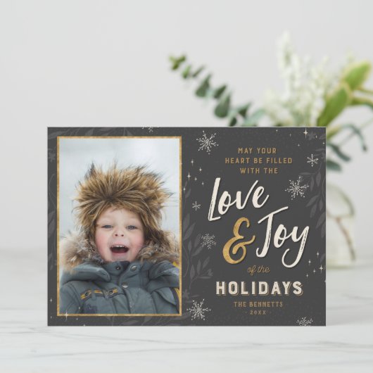 Foto van Love and Joy Faux Folie | Terug begroeten Feestdagenkaart (Staand voorkant)