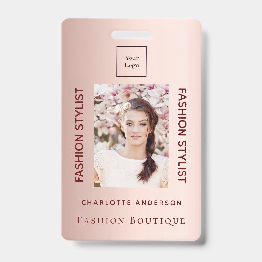 Foto van medewerker in rose goud badge (Voorzijde)