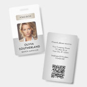 Foto van medewerker QR Code Business Logo Silver I Badge (Front & Back)