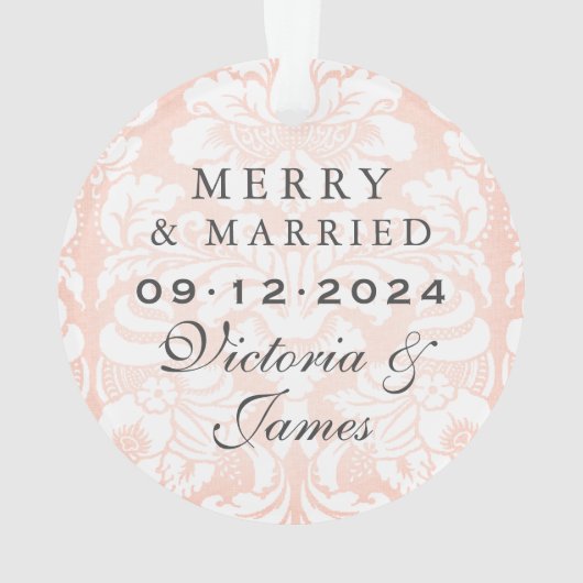 Foto van Merry and Married Blush Damask Wedding Ornament (achterkant)