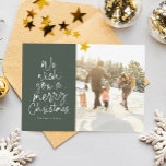 Foto van Merry Kerstgreen familie Feestdagenkaart<br><div class="desc">We wensen je een prettige kerst! Deze feestelijke fotokaart bevat een klassiek bericht in een leuke kerstboomvorm op een groene achtergrond. Met een foto op de voorkant en een foto op de achterkant, is het een geweldige manier om kerstlach te sturen naar vrienden en familie. De speelse soort behandeling is...</div>