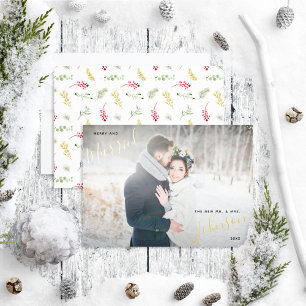 Foto van Merry & Married Gold Greenery Wedding Folie Feestdagenkaart