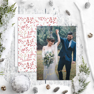 Foto van Merry & Married Natural Red Berry Wedry Folie Feestdagenkaart