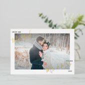 Foto van Merry & Married Winter Fir Cone Wedding Folie Feestdagenkaart (Staand Voorkant)