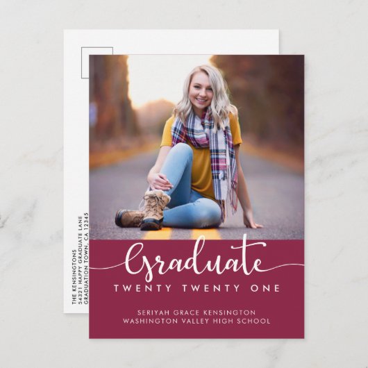 Foto van modern Elegant Burgundy Afstuderen Aankondigingskaart (Voorkant / Achterkant)