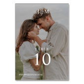 Foto van modern ellegant Monogram Weddenschap Kaart (Achterkant)