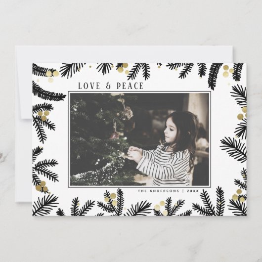 Foto van Modern Gold & Black Pine en Berries Holid Feestdagenkaart (Voorkant)