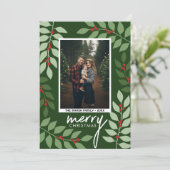 Foto van moderne bessen met eucalyptustakken Kerst Feestdagenkaart (Staand voorkant)