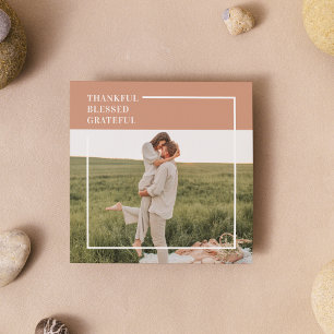 Foto van moderne familie   Dankful Blessed Gratefu