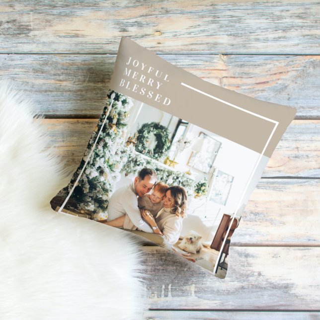 Foto van moderne familie | Joyful Merry Blessed Buitenkussen (Creator heeft geüpload)