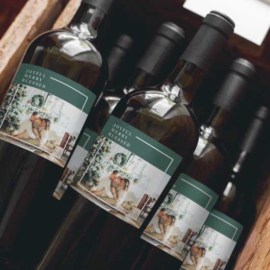 Foto van moderne familie | Joyful Merry Blessed |  Wijn Etiket