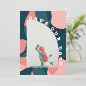 Foto van moderne kunst met halve kunst save the date (Staand voorkant)