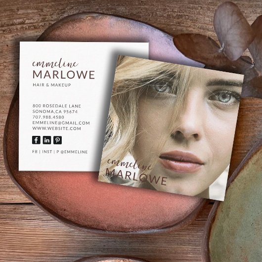 Foto van moderne, minimalistische Hair Makeup arti Vierkante Visitekaartje