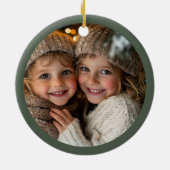 Foto van Oma Holly Crest met Kerst Keramisch Ornament (Achterkant)
