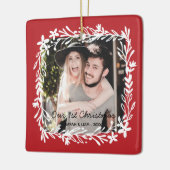 Foto van ons eerste kerstfeest in een landhuis keramisch ornament (Links)