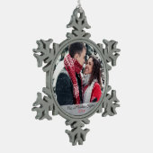 Foto van onze eerste kerstfeest samen tin sneeuwvlok ornament (Links)