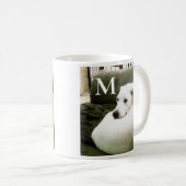 Foto van opgerold White Dog Custom Single Initiaal Koffiemok (Voorkant rechts)