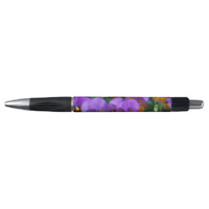Foto van paarse viooltjes pen