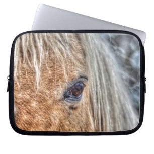 Foto van Palomino Paint Horse's Eye Animal-lover Laptop Sleeve