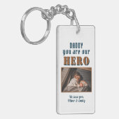 Foto van papa Hero Father Keepomwille Sleutelhanger (Voorkant Links)