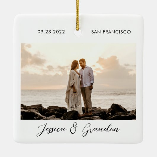 Foto van Passen getrouwd van moderne bruiloft Keramisch Ornament (Achterkant)