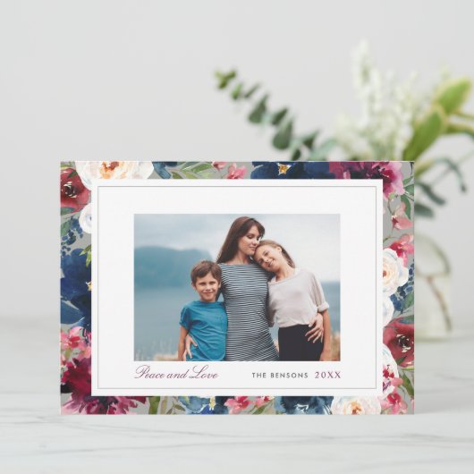 Foto van Peace and Love Burgundy en Navy Floral Feestdagenkaart (Staand voorkant)