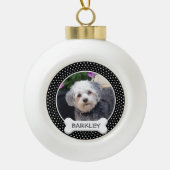 Foto van Pet met Dog Bone - zwarte witte polka Keramische Bal Ornament (Voorkant)