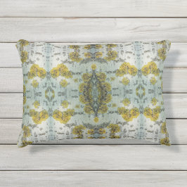 Foto van Real Aspen Tree Bark - Natural Amulet Buitenkussen