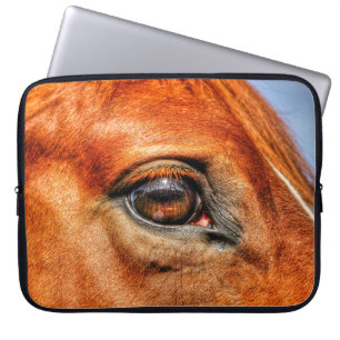 Foto van Red Dun Horse's Eye Animal lover Laptop Sleeve