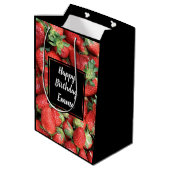 Foto van Red Juicy Strawberries Birthday Medium Cadeauzakje (Achterkant Gekanteld)