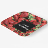 Foto van Red Juicy Strawberries Birthday Papieren Bordje (Gebogen)