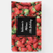 Foto van Red Juicy Strawberries Birthday Spandoek (Verticaal)