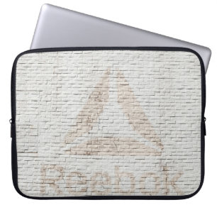 Foto van Reebok op de muur Laptop Sleeve