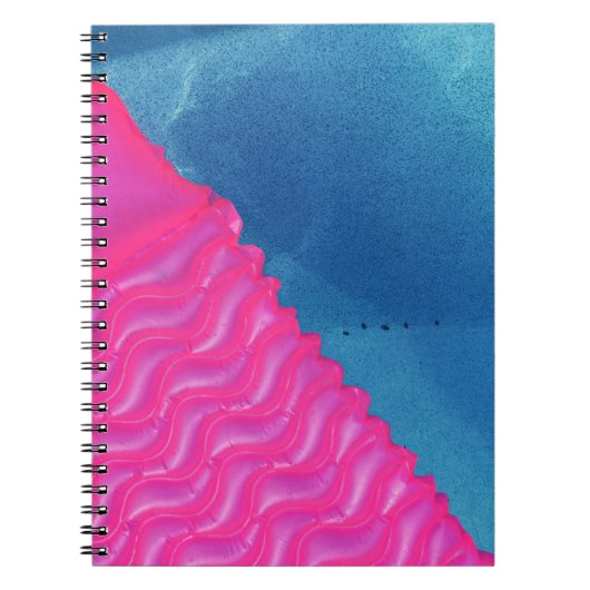 Foto van roze opblaasbare speelgoed notitieboek (Voorkant)