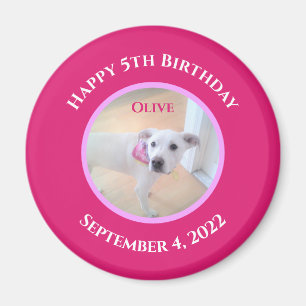 Foto van Schattige Puppy Dog Wearing Hot Pink Scar Magneet