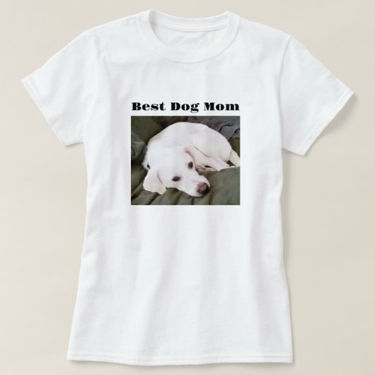 Foto van Schattigee Witte Puppy Dog Beste Mam T-shirt (Design voorkant)