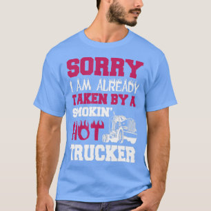 Foto van Smokin Hot Trucker Truck Driver T-shirt