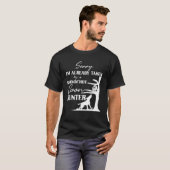 Foto van Smoking Hot Coon Hunter Funny Raccoon Hun T-shirt (Voorkant volledig)