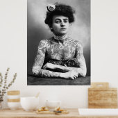  foto van Tattooed Lady B&W Poster (Keuken)