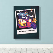 Foto van Tom & Jerry Luggage Crash Canvas Afdruk (Insitu (Houten vloer))