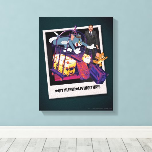 Foto van Tom & Jerry Luggage Crash Canvas Afdruk (Insitu (Houten vloer))