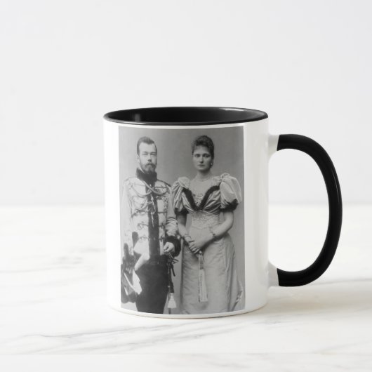 Foto van Tsar Nicholas II (1868-1918) Mok (Rechts)