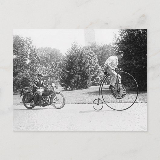  foto van Velocipede en politiemotorfiets Briefkaart (Voorkant)