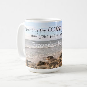 Foto van Wavy Ocean Shore Proverbs Bijbel Verse Ze Koffiemok